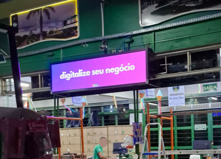 Venda Painel de LED TESTEIRA de Supermercado São Judas Tadeu Tocantins