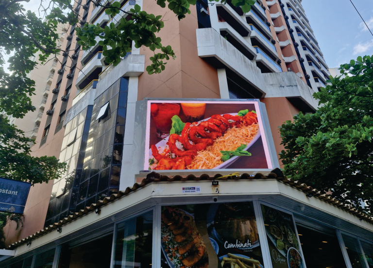 Venda Painel de LED Combinati Restaurante Guarujá
